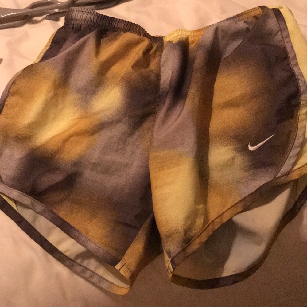 Athletic shorts